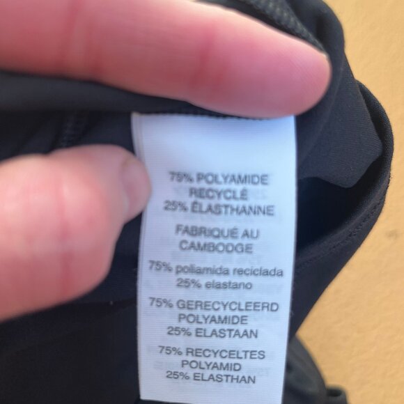 Vuori AllTheFeels Crew Tank Top Racerback Size Large L - Picture 6 of 6